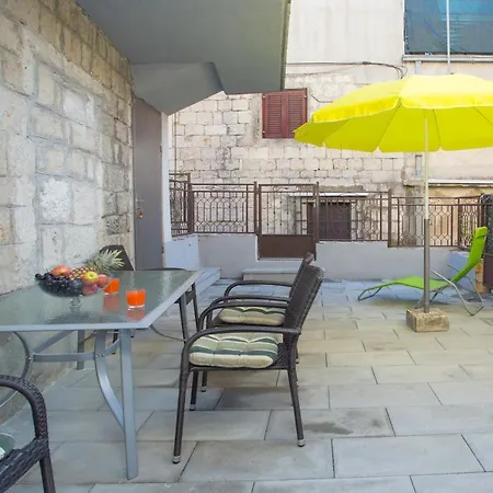 Silvana Apartment